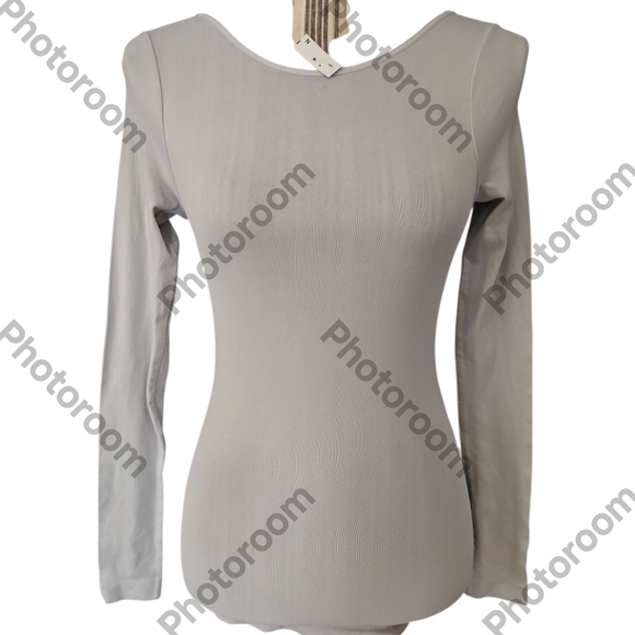 Free People Intimately Women Seamless Low Back Long Sleeve Women Tee Size M - Picture 3 of 8